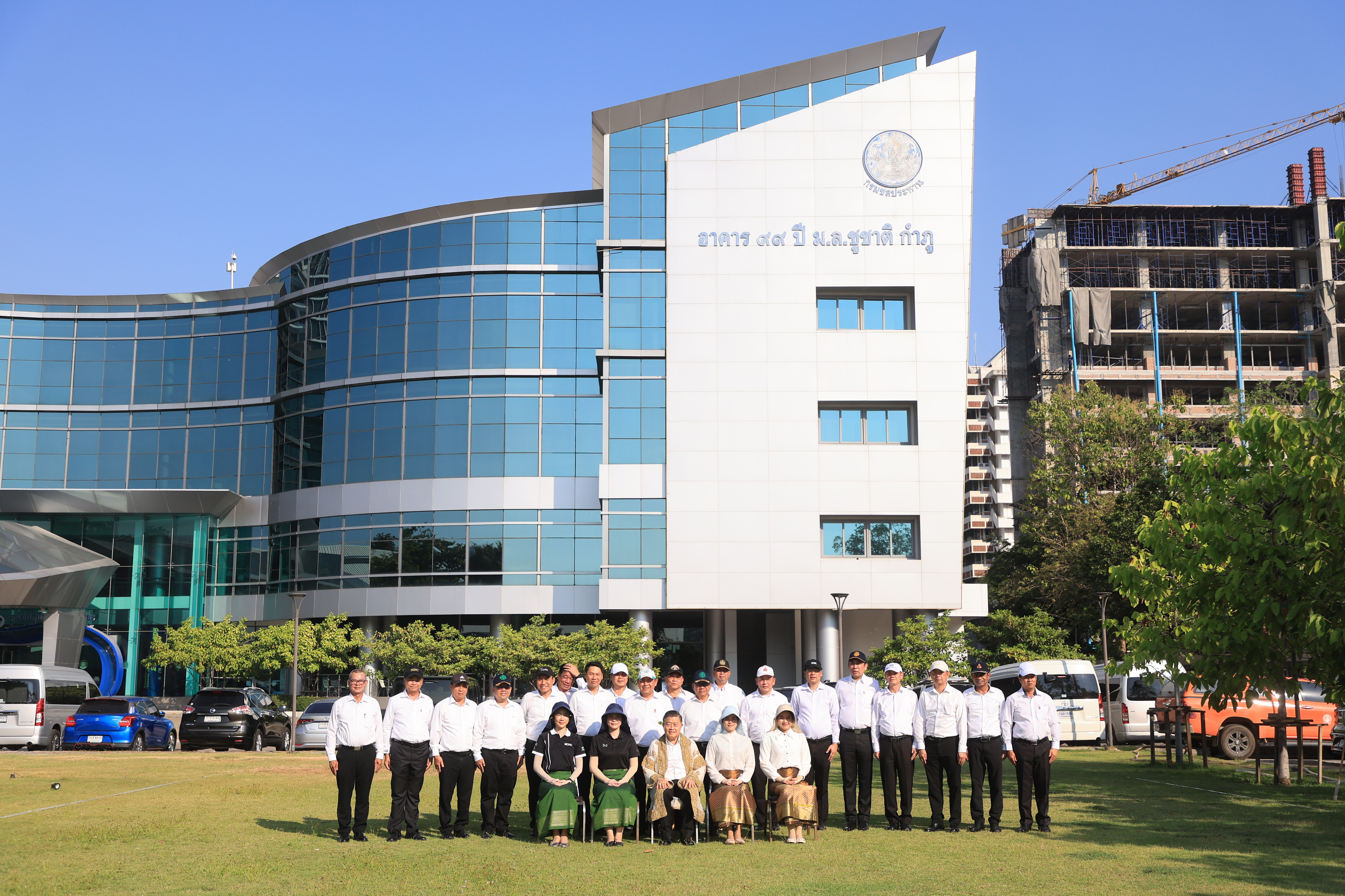 title - ส.ป.ก. ร่วมฝึกซ้อมริ้วขบวนอิสริยยศ ในพระราชพิธีพืชมงคลจรดพระนังคัลแรกนาขวัญ ประจำปี 2569 (ซ้อมกรณีพิเศษ ครั้งที่ 2)